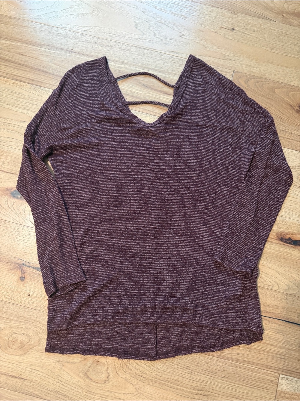 Wrangler Women’s Long Sleeve V Neck